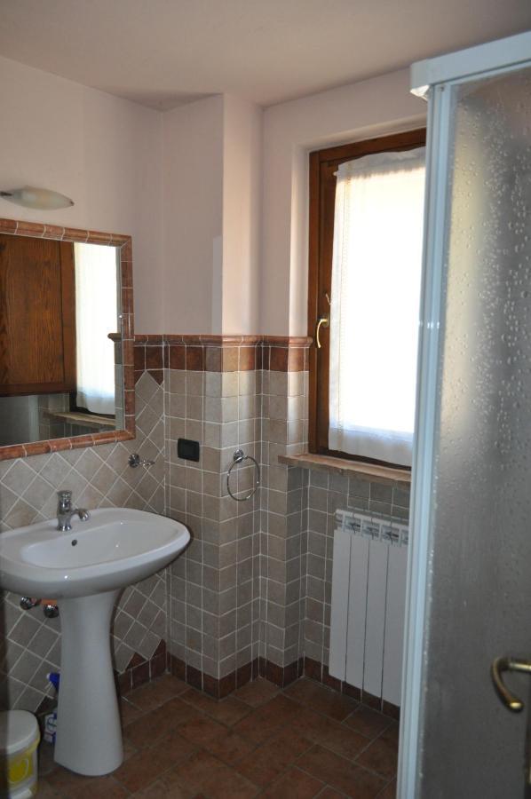 Farm Stay Il Carro Del Colle โกลเลวาเลนซา ภายนอก รูปภาพ
