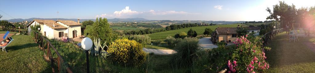 Farm Stay Il Carro Del Colle โกลเลวาเลนซา ภายนอก รูปภาพ